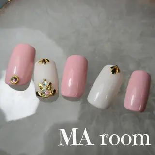 ネイル ＆MERCI所属・&MERCI nail maoのネイルデザイン