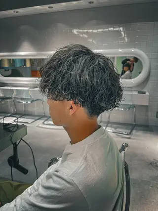 ショート パーマ メンズ soen所属・⚡メンズパーマフ ェードカットTomyのヘアスタイル