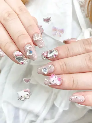 ネイル Nailsalon mui.所属・中家 亜紗子のネイルデザイン