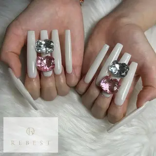 ネイル -Rebest- NAIL心斎橋店💎のネイルデザイン