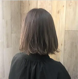 ミディアム カラー エリアNo.1カラー ⭐️hikaru⭐️のヘアスタイル