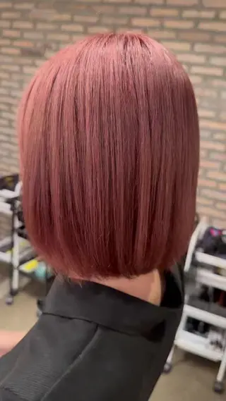 ショート カラー 髪質改善カラー ブラウン🤎YUMEのヘアスタイル