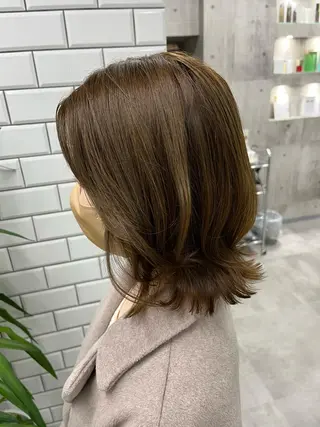 ショート カラー newi赤羽 HINATAのヘアスタイル