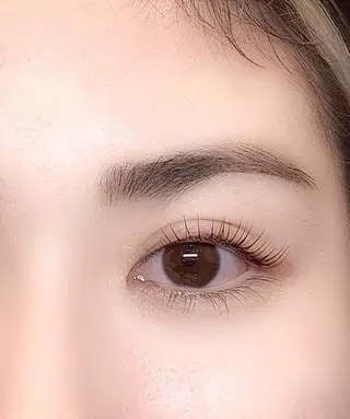 マツエク・マツパ rinata 渋谷店所属・吉田 菜々のマツエク・マツパデザイン