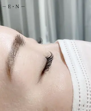 マツエク・マツパ E・N(エン)所属・E・N(エン) eyelashのマツエク・マツパデザイン