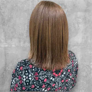 ミディアム カラー Queen's  gate昭和所属・藤原 亮太のヘアスタイル