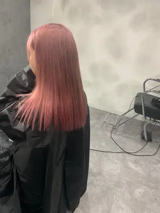 カラー Still所属・still .のヘアスタイル