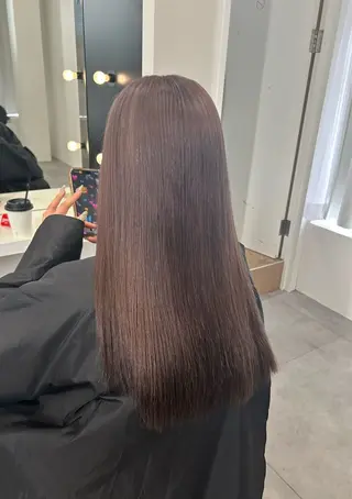 ロング みゆき/透明感カラー /カラー特化のヘアスタイル