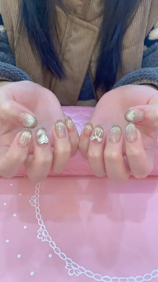 ネイル Nikoネイルサロン中野店所属・merci リカのネイルデザイン