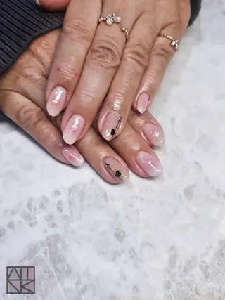 ネイル WINK所属・吉澤 響香のネイルデザイン