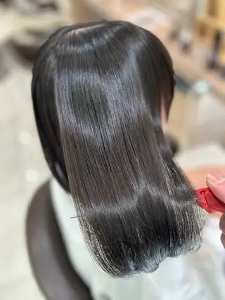 カラー 寺田 結月のヘアスタイル