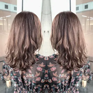 セミロング Merci メルシー 福岡、今泉のヘアスタイル