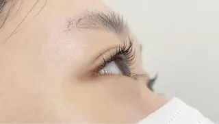 マツエク・マツパ eyelash  salon fまつエク・まつげパーマ【フランク】所属・eyelash f　香里園のマツエク・マツパデザイン