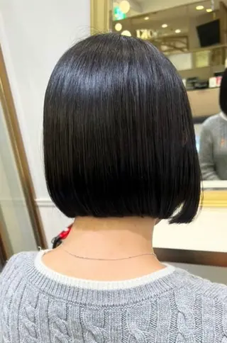 パーマ まとまる ボブ矯正のヘアスタイル