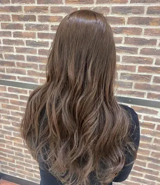 ロング カラー BENI鈎取 kanakoのヘアスタイル