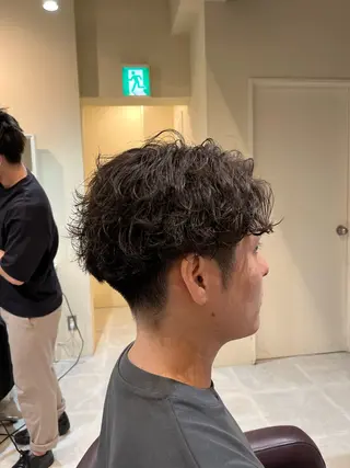 パーマ メンズ FIX hair所属・ボブパーマ/ ウルフパーマ原科🪴のヘアスタイル
