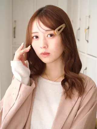 セミロング カラー 越後 遥/ 透明感カラー🪞🤍のヘアスタイル