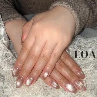 ネイル LOA🦋 yuraのネイルデザイン