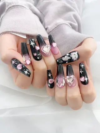 ネイル 五十嵐 美智のネイルデザイン