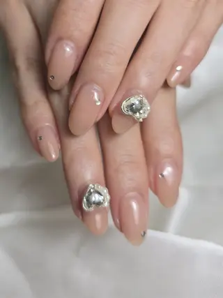 ネイル ビジュード ネイルのネイルデザイン