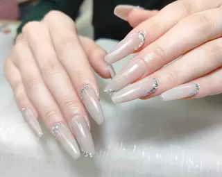 ネイル 佐藤 愛のネイルデザイン