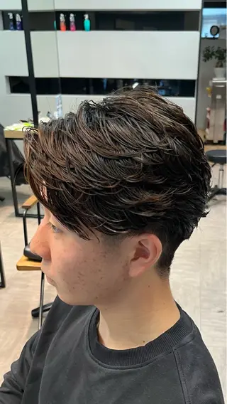 パーマ メンズ メンズカット パーマ飯野友喜のヘアスタイル