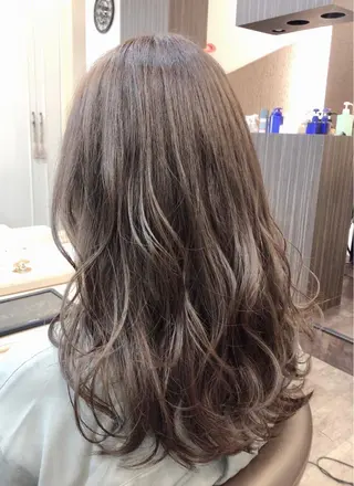 セミロング カラー 尚平 40代からの 髪質改善専門のその他イメージ