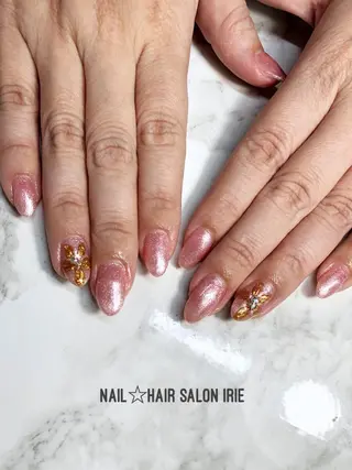 ネイル Hair salon Irie所属・與儀 知佳のネイルデザイン