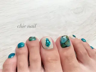 ネイル 森ノ宮❤︎ chieのネイルデザイン