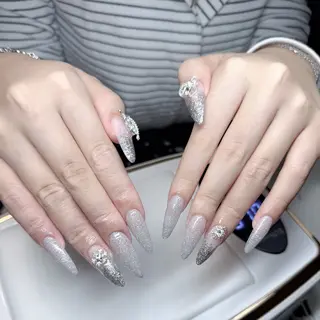 ネイル Destiny Nailsのネイルデザイン