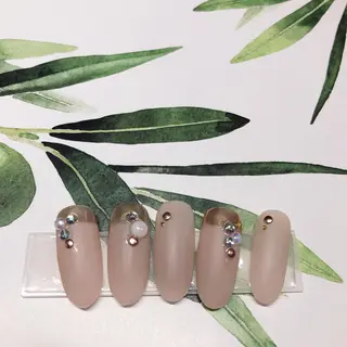 ネイル 奥園 良恵のネイルデザイン