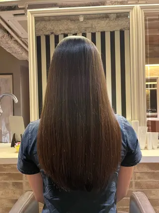 ロング 正司 奈瑠美のヘアスタイル