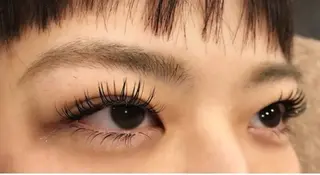 マツエク・マツパ more edge 五反田所属・ru rikaのマツエク・マツパデザイン