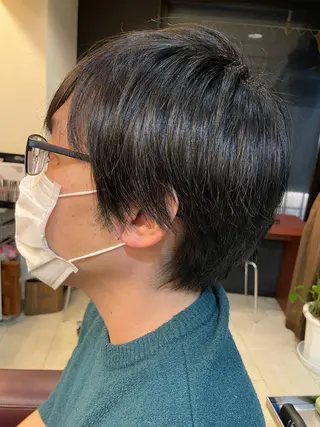 ショート こすげひろと カラー講師のヘアスタイル