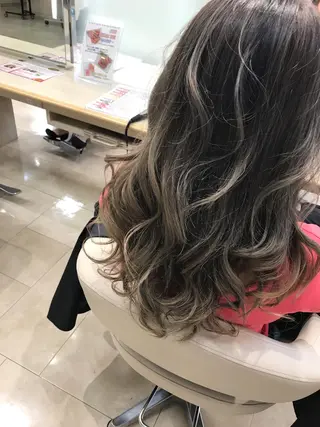 ロング カラー 高橋恵🌈生え癖改善 ウルフ/レイヤーのヘアスタイル