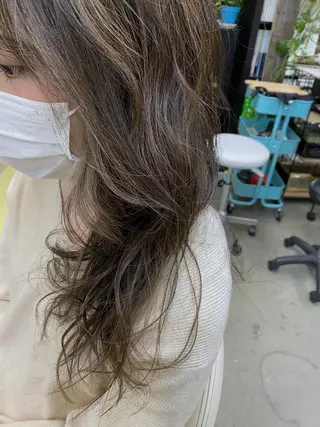 ロング LIBRO所属・Moca 〰️のヘアスタイル