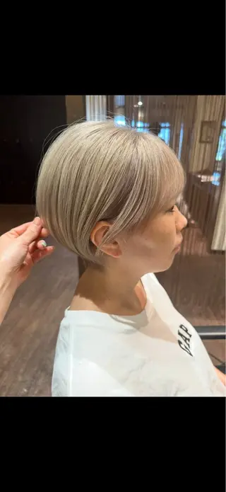 ショート カラー エイト半田所属・大松 菜々実のヘアスタイル