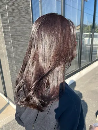 ロング カラー 友滝 真菜美のヘアスタイル