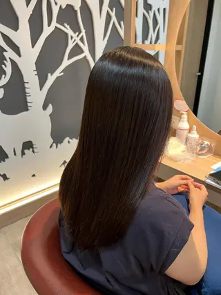 ロング LONESS GINZA所属・FUJIIKANON /ケア‪透明感カラーのヘアスタイル