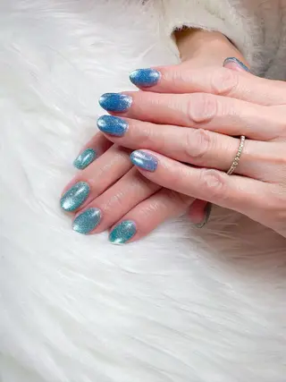 ネイル Magia所属・Lys. 篠崎のネイルデザイン