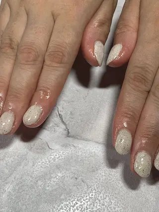 ネイル e.nail所属・🍎吉田 恵里🍎のネイルデザイン