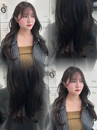 ロング 韓国ヘア/ブリーチ無 しWカラー/オリーブのヘアスタイル