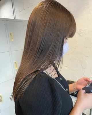 ロング カラー ヘアアレンジ satsuki 暖色・ブラウンカラーのヘアスタイル