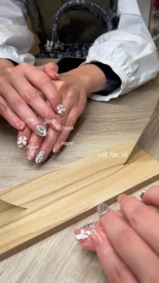 ネイル 斎藤 桃華のネイルデザイン