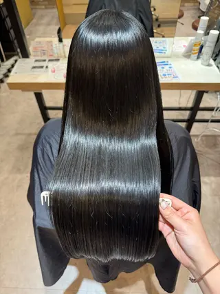 カラー Miyuu🎀カラー マツエク・ストレートのマツエク・マツパデザイン