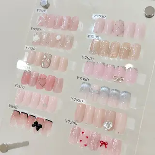 ネイル 🎀チーク/ちゅるん 🫧chisa🎀のネイルデザイン