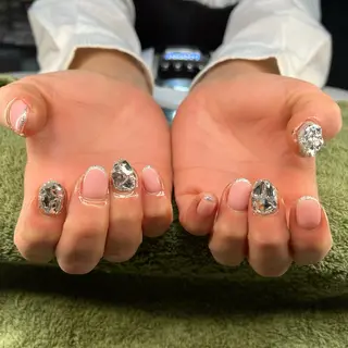 ネイル MHR nailのネイルデザイン