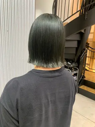 ショート カラー ヘアアレンジ yuka .のヘアスタイル