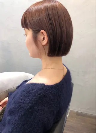 ショート カラー 長井 美佳のヘアスタイル