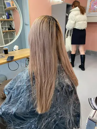 ロング カラー メンズ soi所属・ケアブリーチ/ツヤ髪 /ハイトーン/西村のヘアスタイル